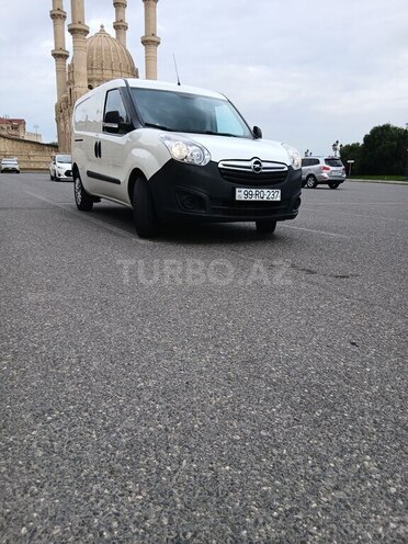 Fiat Doblo 2016, 198,370 km - 1.3 l - Bakı