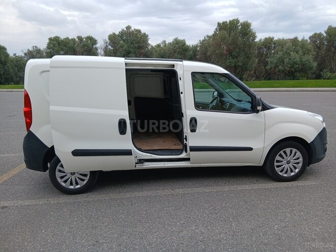 Fiat Doblo 2016, 198,370 km - 1.3 l - Bakı