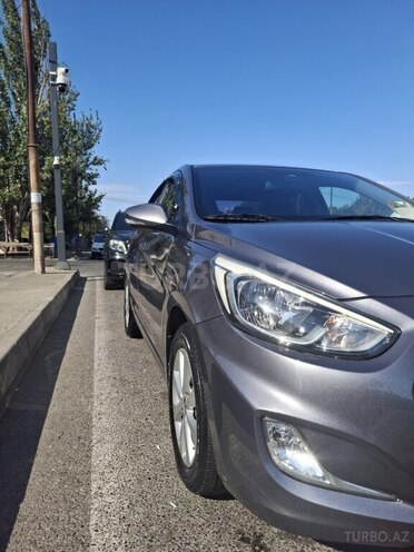 Hyundai Accent 2014, 136,000 km - 1.4 л - Bakı