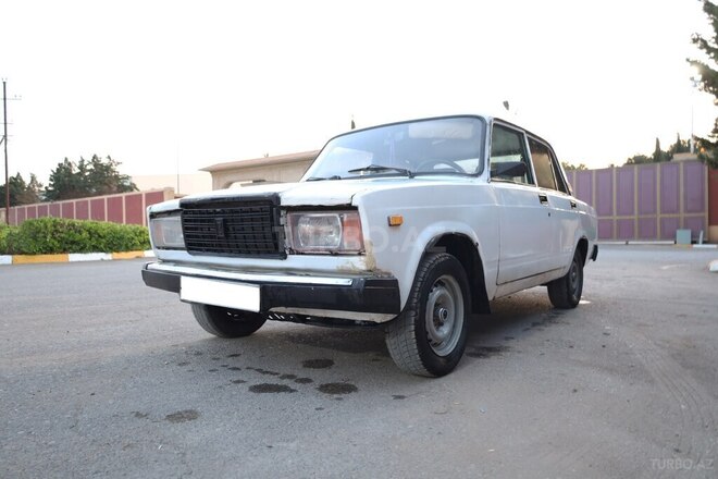 LADA (VAZ) 2107 1993, 350,000 km - 1.6 л - Bakı