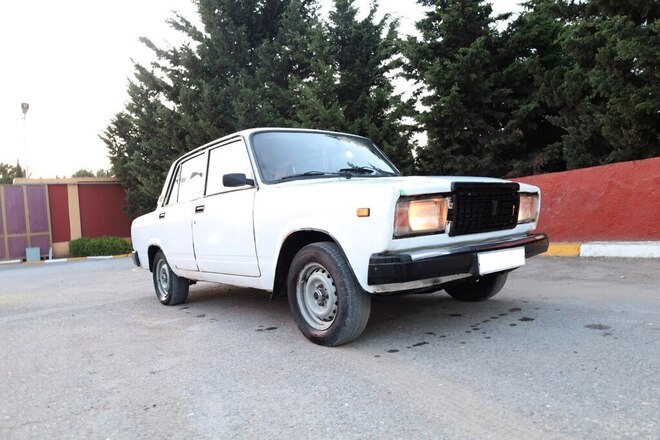LADA (VAZ) 2107 1993, 350,000 km - 1.6 л - Bakı