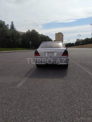 Mercedes C 200 1998, 271,265 km - 2.0 l - Bakı