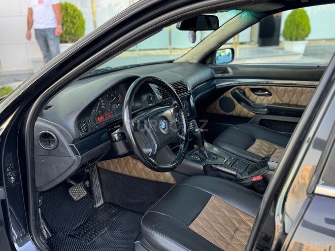 BMW 523 1997, 300,000 km - 2.5 l - Bakı