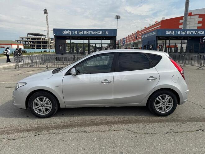 Hyundai i30 2011, 232,000 km - 1.6 l - Xırdalan
