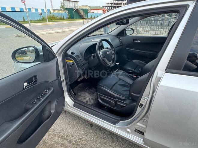 Hyundai i30 2011, 232,000 km - 1.6 l - Xırdalan