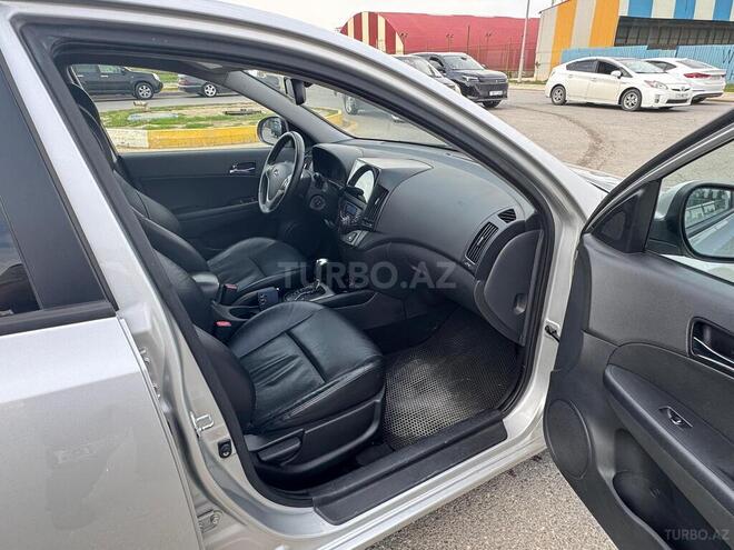 Hyundai i30 2011, 232,000 km - 1.6 l - Xırdalan