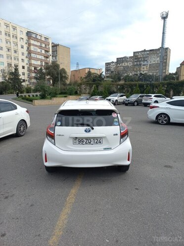 Toyota Aqua 2020, 80,682 km - 1.5 l - Bakı