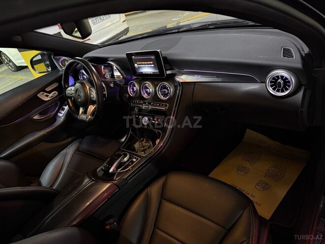 Mercedes C 300 2016, 210,600 km - 2.0 l - Bakı