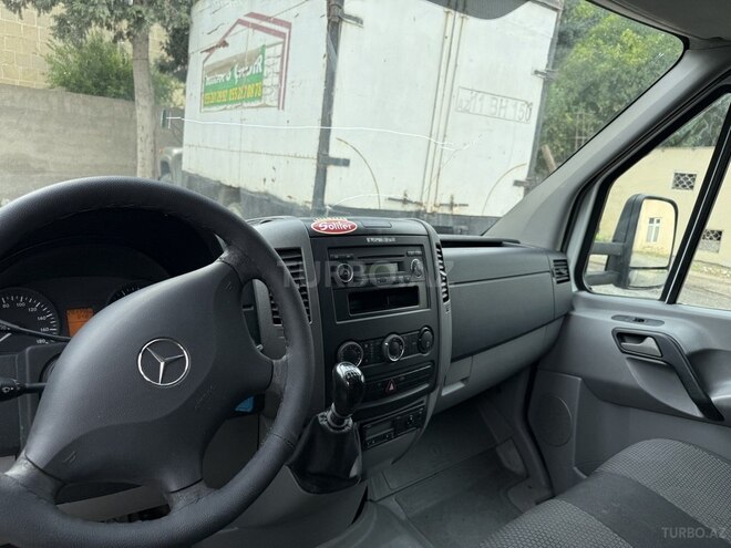 Mercedes Sprinter 515 2009, 284,000 km - 2.2 l - Bakı
