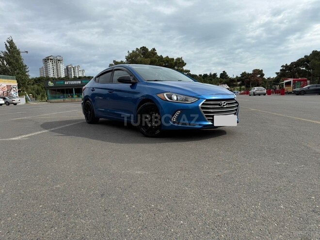 Hyundai Elantra 2017, 220,339 km - 2.0 l - Bakı