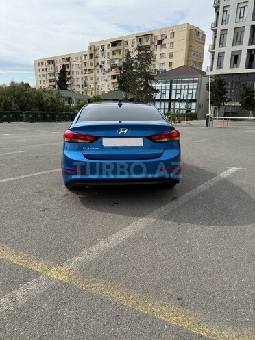 Hyundai Elantra 2017, 220,339 km - 2.0 l - Bakı