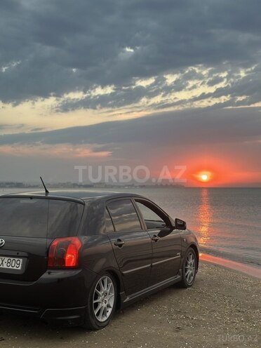 Toyota Corolla 2006, 290,000 km - 1.4 l - Bakı