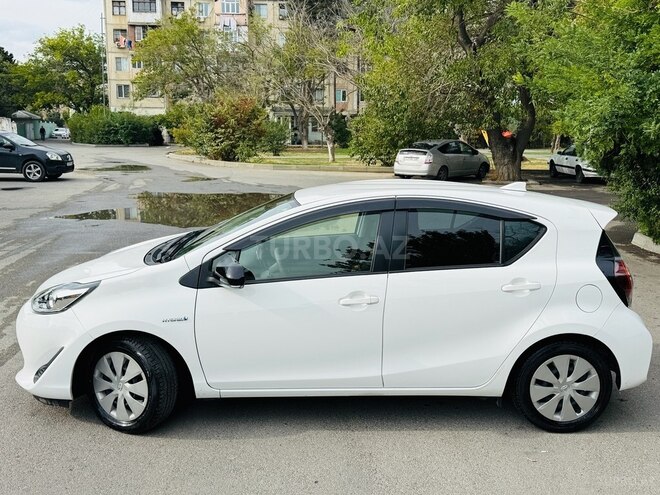Toyota Aqua 2020, 33,000 km - 1.5 l - Bakı