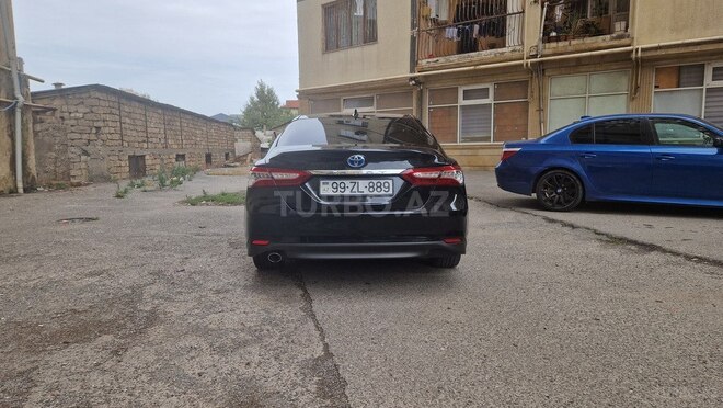 Toyota Camry-2