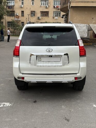 Toyota Land Cruiser Prado 2009, 323,000 km - 2.7 л - Bakı