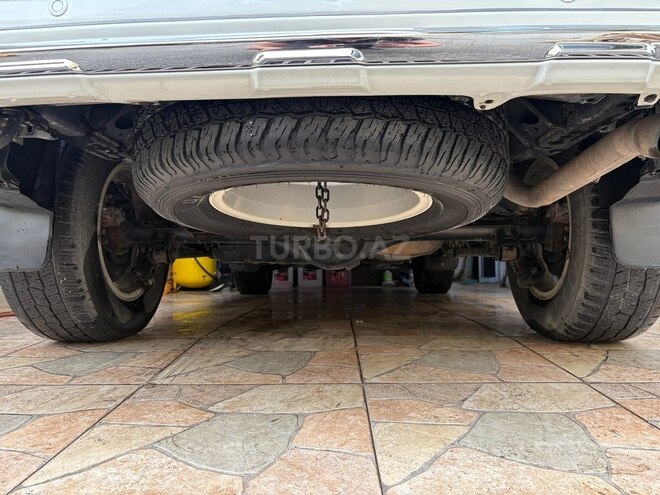 Toyota Land Cruiser Prado 2009, 323,000 km - 2.7 л - Bakı