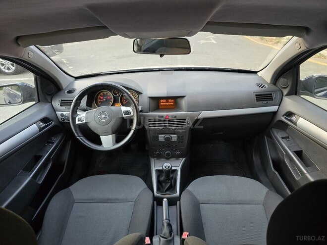 Opel Astra 2006, 238,000 km - 1.4 l - Bakı