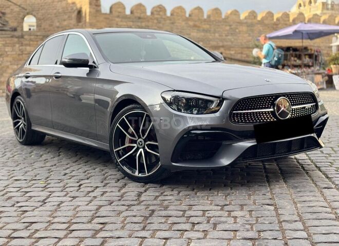 Mercedes E 300 4MATIC 2017, 157,112 km - 2.0 l - Bakı