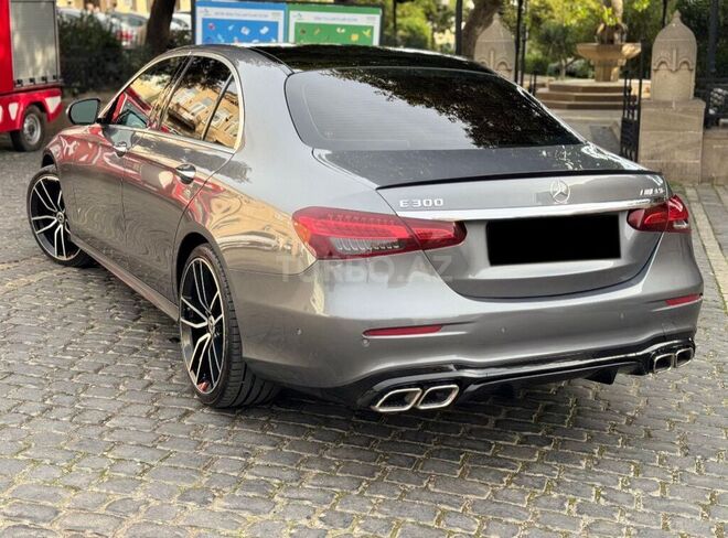 Mercedes E 300 4MATIC 2017, 157,112 km - 2.0 l - Bakı