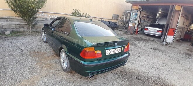 BMW 325 1998, 200,000 km - 2.5 l - Qusar