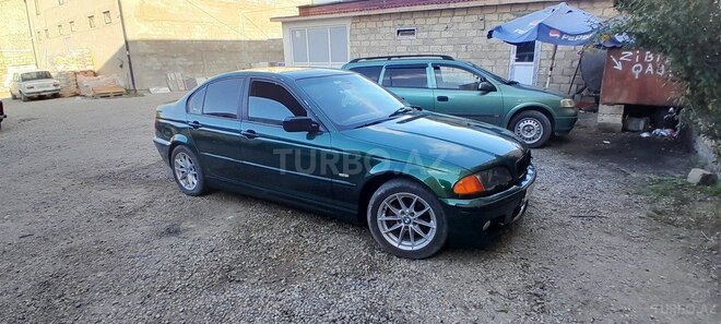 BMW 325 1998, 200,000 km - 2.5 l - Qusar