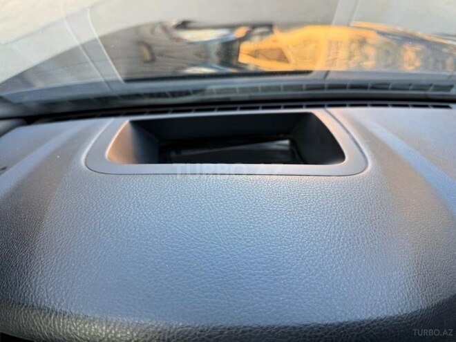 BMW 528 2013, 213,000 km - 3.0 l - Bakı