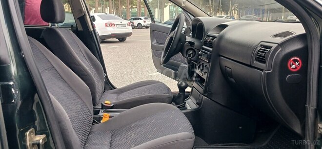 Opel Astra 2001, 380,000 km - 1.6 l - Sumqayıt