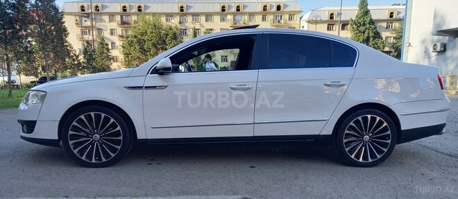 Volkswagen Passat 2006, 243,000 km - 2.0 l - Gəncə