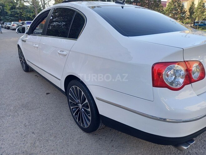 Volkswagen Passat 2006, 243,000 km - 2.0 l - Gəncə