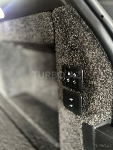 Land Rover Range Rover 2018, 170,000 km - 3.0 л - Bakı