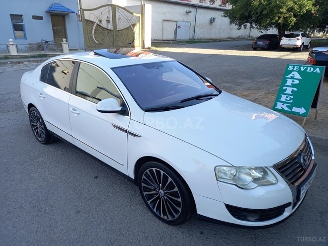 Volkswagen Passat 2006, 243,000 km - 2.0 l - Gəncə