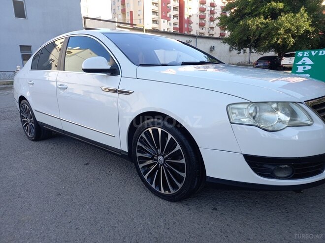 Volkswagen Passat 2006, 243,000 km - 2.0 l - Gəncə