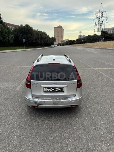Hyundai i30 2010, 318,000 km - 1.6 l - Bakı