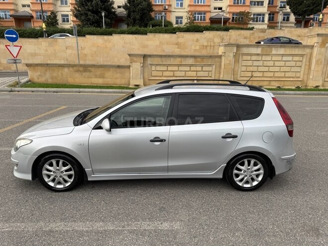 Hyundai i30 2010, 318,000 km - 1.6 l - Bakı