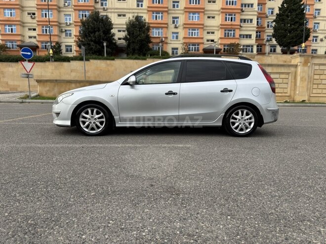 Hyundai i30 2010, 318,000 km - 1.6 l - Bakı