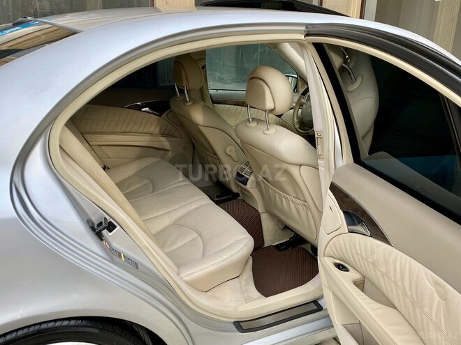Mercedes E 320 2004, 266,000 km - 3.2 l - Bakı