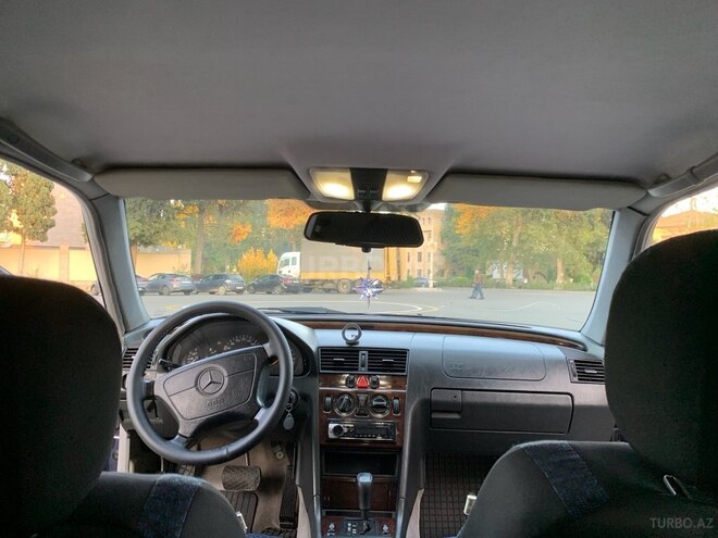 Mercedes C 180 1996, 380,000 km - 1.8 л - Goranboy