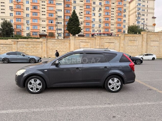 Kia  2008, 272,500 km - 1.6 l - Bakı