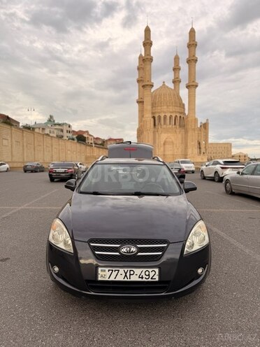 Kia  2008, 272,500 km - 1.6 l - Bakı