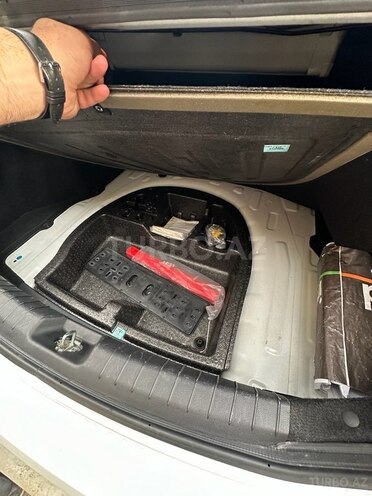 Hyundai Avante 2017, 220,000 km - 1.6 l - Bakı
