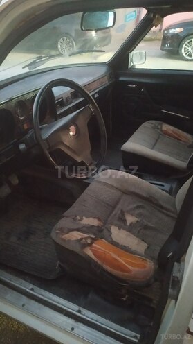 GAZ 24 1989, 360,000 km - 2.5 l - Quba