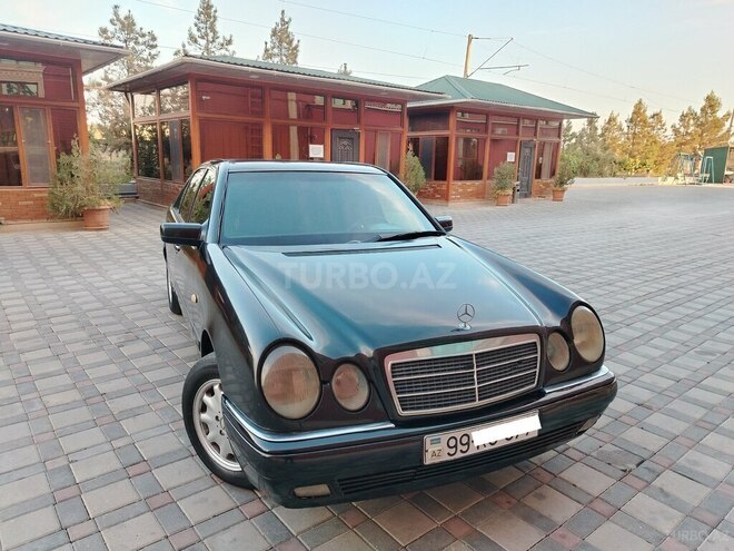 Mercedes E 200 1996, 318,261 km - 2.0 l - Şirvan