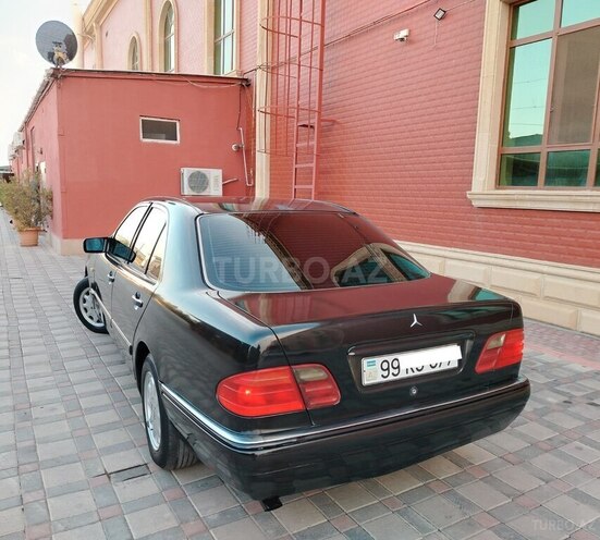 Mercedes E 200 1996, 318,261 km - 2.0 l - Şirvan