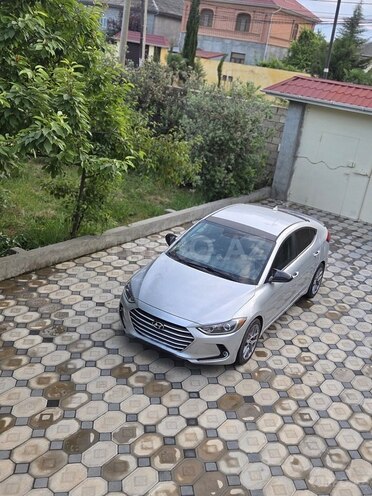 Hyundai Elantra 2017, 131,250 km - 2.0 л - Bakı