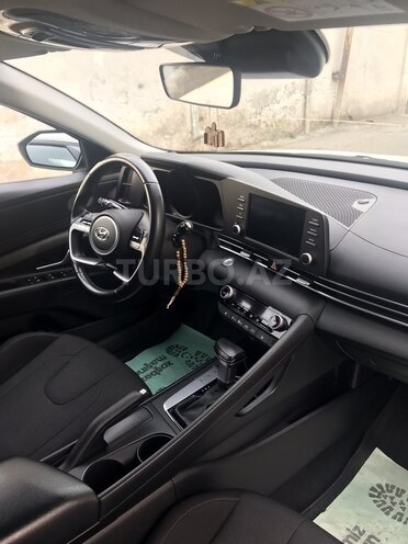 Hyundai Elantra 2022, 67,200 km - 1.6 л - Bakı