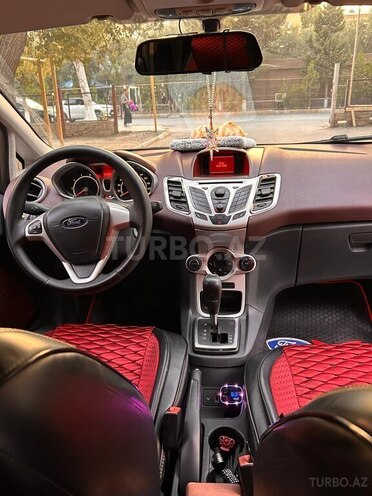 Ford Fiesta 2011, 193,308 km - 1.4 l - Sumqayıt