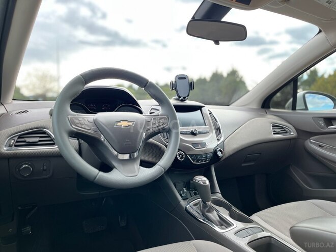 Chevrolet Cruze 2016, 200,000 km - 1.4 l - Şəmkir
