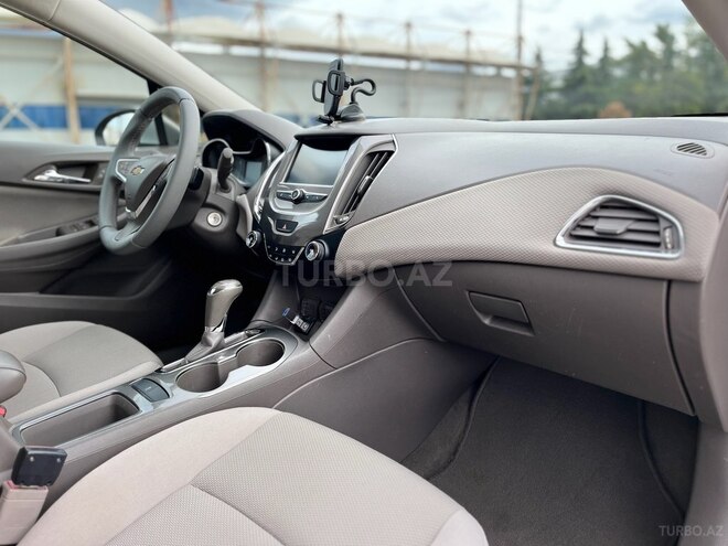 Chevrolet Cruze 2016, 200,000 km - 1.4 l - Şəmkir