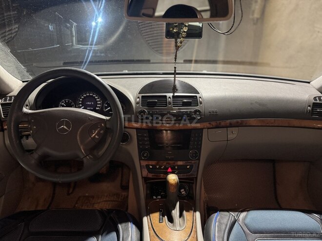 Mercedes E 270 2002, 325,000 km - 2.7 l - Sumqayıt