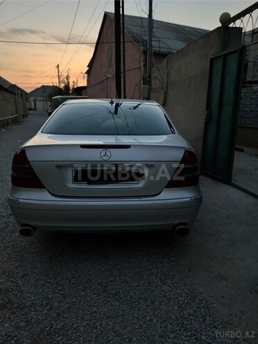 Mercedes E 270 2002, 325,000 km - 2.7 l - Sumqayıt